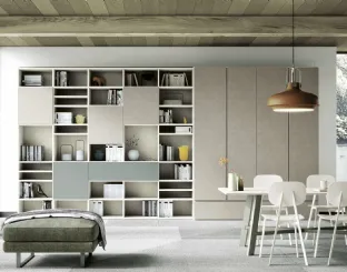 Libreria a muro Living 858 in materico Touch Sabbia, melaminico Noce Sider e laccato opaco Giada di Spagnol Mobili