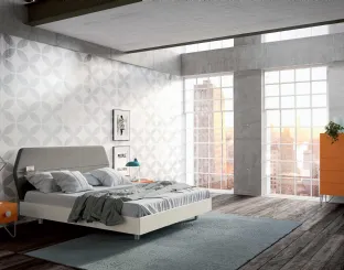 Letto con testiera in tessuto con tasche e giroletto in laccato opaco Ego di Spagnol Mobili
