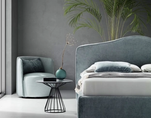 Letto in tessuto imbottito con testiera sagomata Rosa di Le Comfort